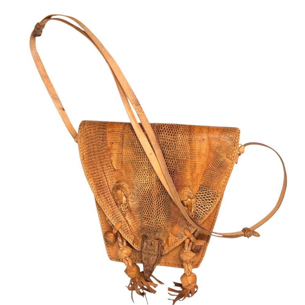 Vintage leather purse‎ handcrafted with Lizard
